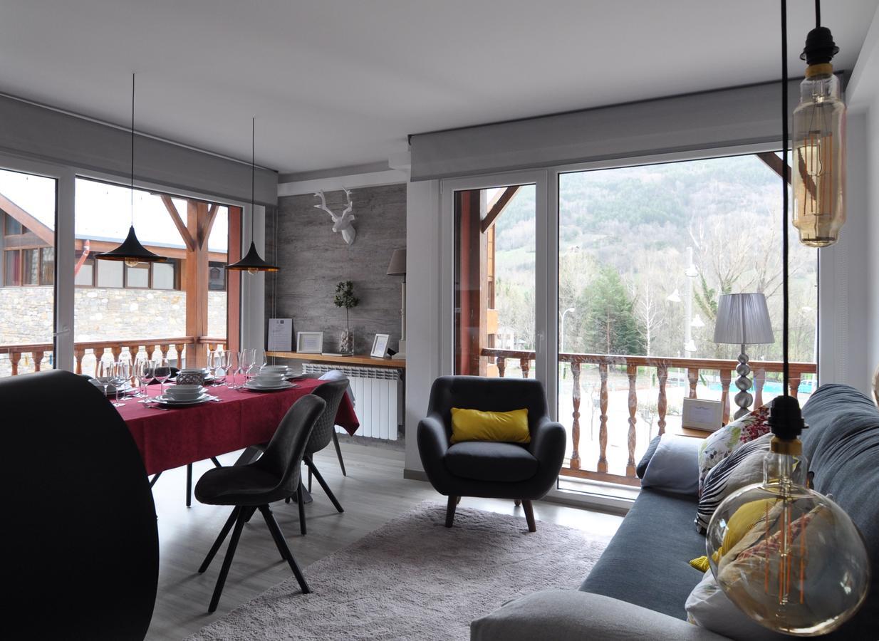 Up Benasque Flor De Nieve Apartment Exterior foto